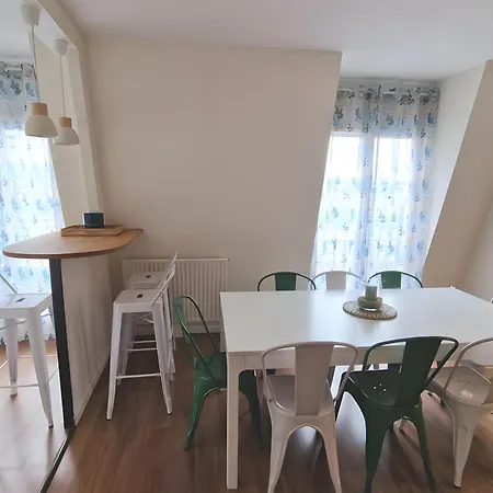Apartment 4p 85m² Hyper Centre Chessy (Seine-et-Marne)