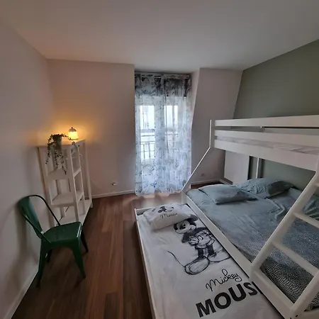 4p 85m² Hyper Centre Chessy (Seine-et-Marne)
